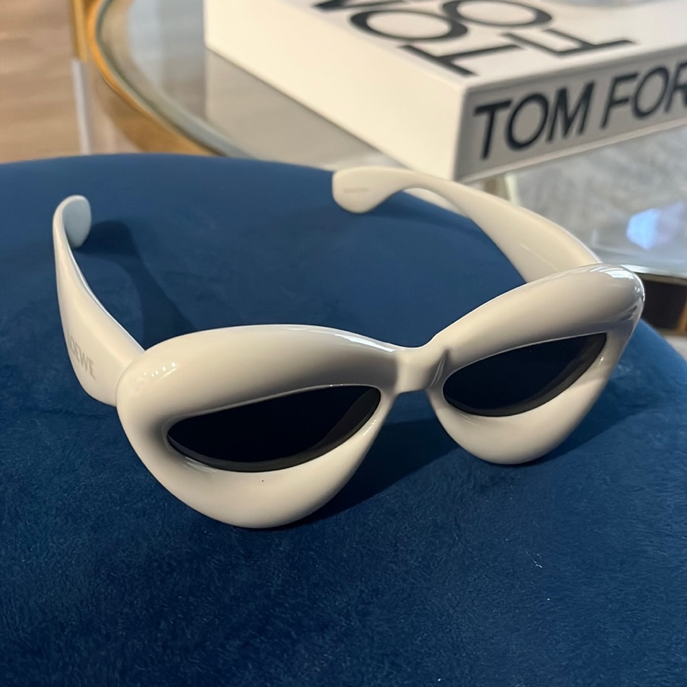LOEWE
Gray Inflated Cat-Eye Sunglasses